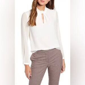 1.STATE Keyhole Neck Sheer Sleeve Blouse - Medium